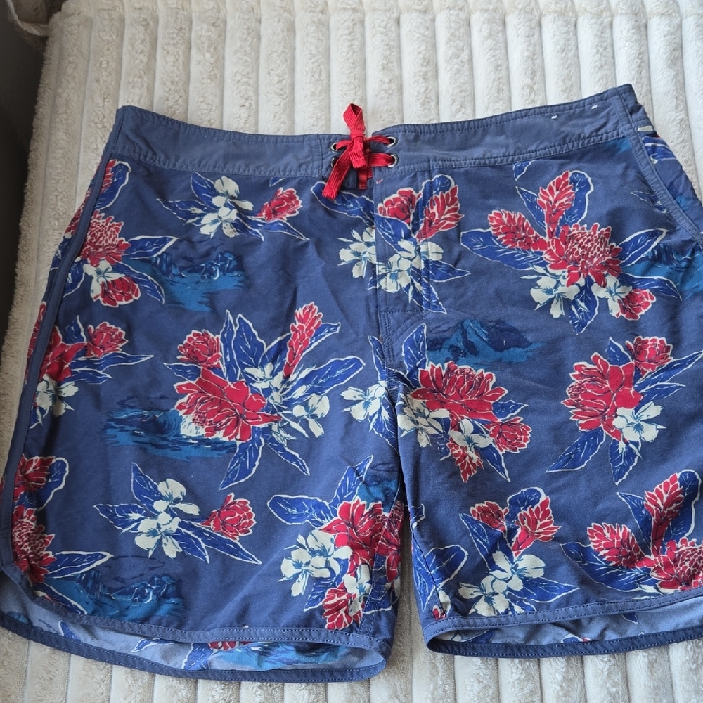 Patagonia Quik-Dry Wavefarer Hawaiian Board Shorts 38